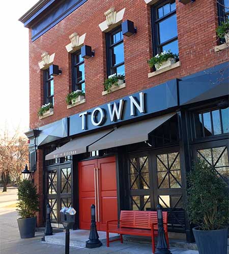 Town Restaurant - Cahill Studio